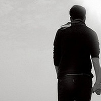 黑白女背影牵手头像,情侣头像牵手背影,图片情侣牵手背影大全,