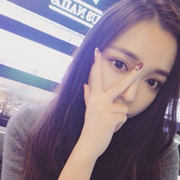 喜爱戴帽子的青春女生微信头像历经沧桑,才知生活的美丽