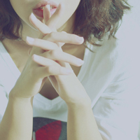 女生短发抽烟超拽头像,非主流短发女生抽烟图,非主流个女生抽烟