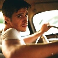 有爱的浪漫情侣头像男左女右个高身材好皮肤白,很多女生的理想啊