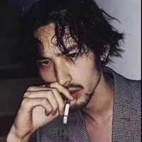 欧美成熟胡子男头像簌簌落叶写意着淡淡的离愁