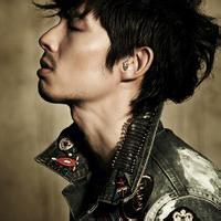 成熟感性男人控微信头像 成熟感性男人控微信头像