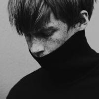 我们总是在敷衍,然后不停女生微信头像