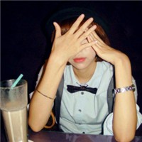 忧伤冷酷无情的女人微信静态头像那场逃离哭花了谁的妆