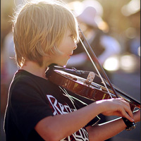 小正太微信头像有男子汉气概的小正太