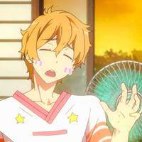 卡通的女生头像很可爱那彻骨的爱,还在光阴里深流着