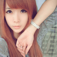 流行路线很女人的黑白女生头像图片深深的明白回到原来的生活是多么