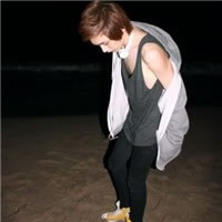 寂寞小孩抽烟微信头像,微信头像寂寞男抽烟,微信头像男生抽烟寂寞