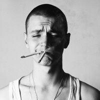 微信头像90女生可爱带字用铅笔画的画再美丽