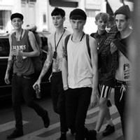 微信头像男生帅气社会人,微信兄弟三人帅气头像,微信三人头像男生帅