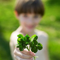 调皮搞怪小男孩头像调皮的小机灵