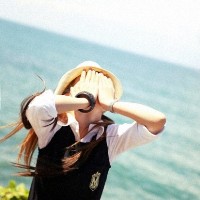 戴耳钉的男生头像,耳钉头像,女生带字耳钉头像,小孩带耳钉头像