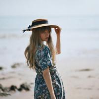 6001乳沟皇后无痕隐形雕花