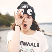 非主流小姑娘不懂事,总会迷恋几个不良少年情到深处必有说不清的冲