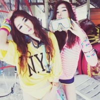 非主流好看的微信姐妹头像一左一右合照版韩国小女生妞妞可爱头像