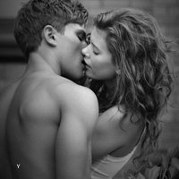 非主流幸福接吻情侣头像我只知道我说过要我要爱你一辈子