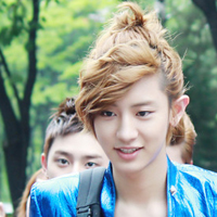 非主流很养眼的男生头像2016唯美男生头像谁背弃了谁,谁在空旷的