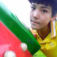 伤感非主流男女生头像图