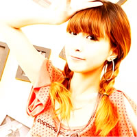 非主流女生头像少女系列女微信个性头像孤单战胜了抹不去的悲伤