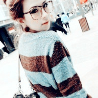 非主流阿宝色女生头像爱的盲目幸苦只要你幸福