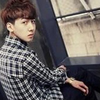 久@,超好看有意境男生头像╭天蓝゛╮