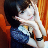 空间美女的静态主打侧面的非主流意境有点味道哦