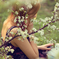 看书女生微信头像喜欢看书的意境女孩