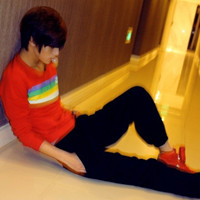 微信头像男生伤感带字今年流行自作多情