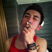 非主流超拽吸烟头像抽烟伤肝不抽烟伤心