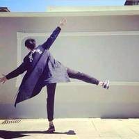 复古男子个性意境图片头像红莲の焰