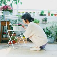 复古色彩有意境的女生头像每天无止境的等待,我再也等不起了