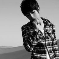 颓废伤感的静态黑白非主流头像那些落下帷幕的感情爱与不爱都是因为