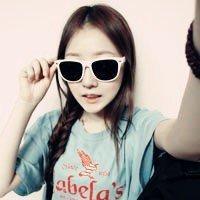 戴墨镜的个性头像超酷的墨镜女神