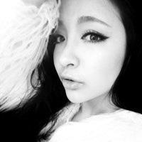 唯美意境黑白头像