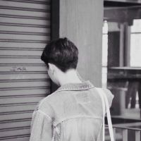 孤独男生黑白意境头像2016穷极一生做不完一场梦