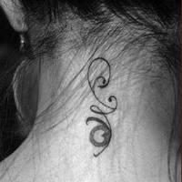 带纹身的欧美非主流女生头像只是想要一个属