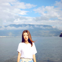 生唯美风景衬托意境好看的女生微信头像