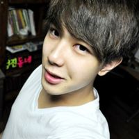 赤裸上身的性感帅哥微信头像微信头像图片大