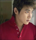 陆毅进驻易信大家庭了 