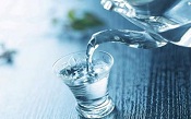 空腹宜喝温开水