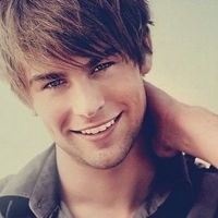 欧美风格成熟金发男孩微信头像