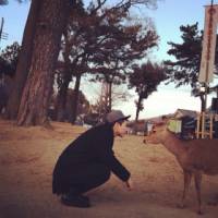 伤感意境帅哥头像这条街上,有你就足够了