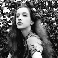 欧美风意境黑白头像