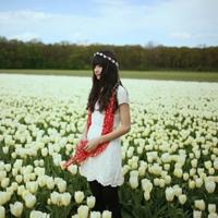 默莫名忧伤的森系意境女生头像图